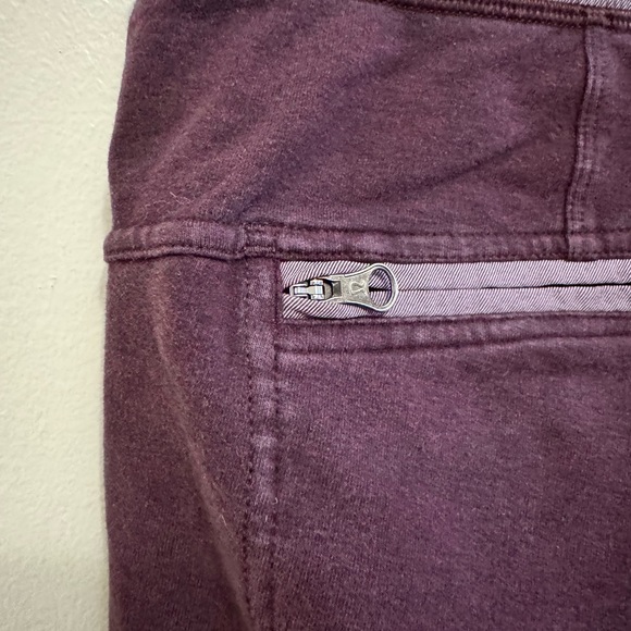 Lululemon Burgundy Jogger - Picture 5 of 9